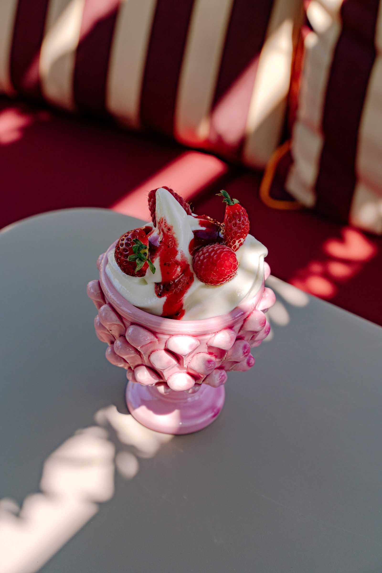Sundae fior di latte aux fruits rouges